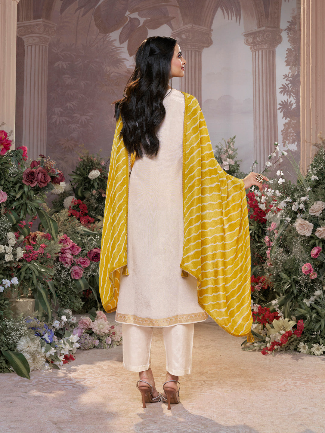 Cream Tissue Jacquard Kurta Set with Yellow Contrast Digital Print Dupatta
