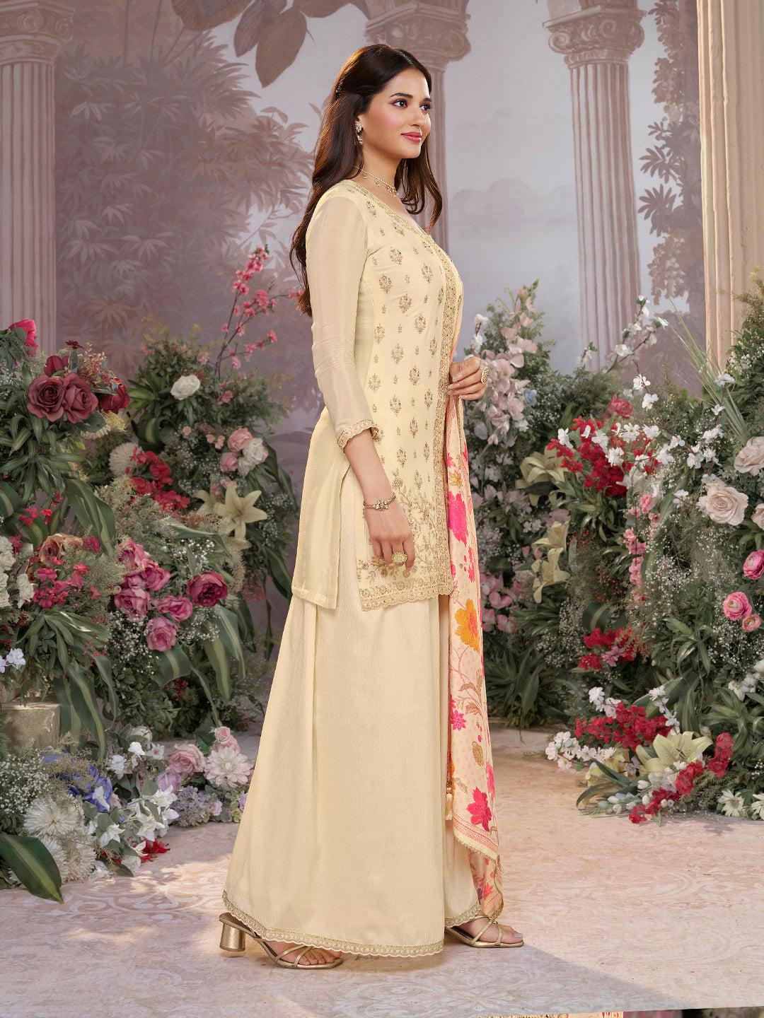 Off-White Chinon Kurta Set with Embroidered Work Paired with Digital Printed Dola Silk Dupatta