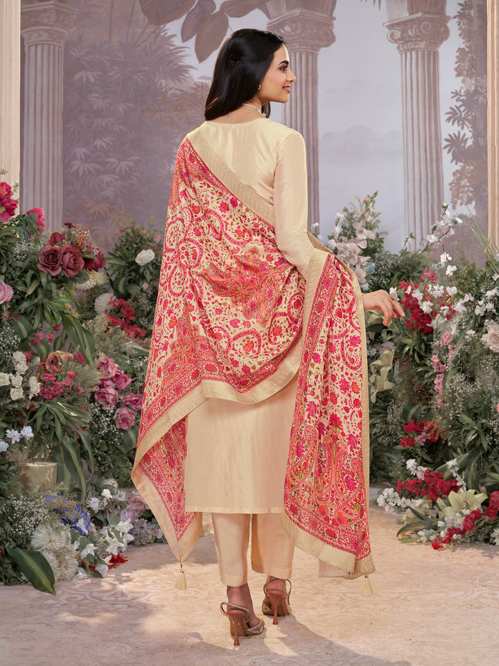Off-White Dola Silk Kurta Set with Jacquard Detailing and Intricate Embroidery, Paired with a Cherry Silk Dupatta