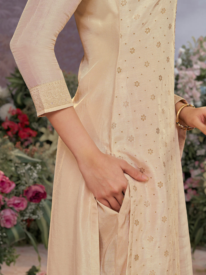 Off-White Dola Silk Kurta Set with Jacquard Detailing and Intricate Embroidery, Paired with a Cherry Silk Dupatta