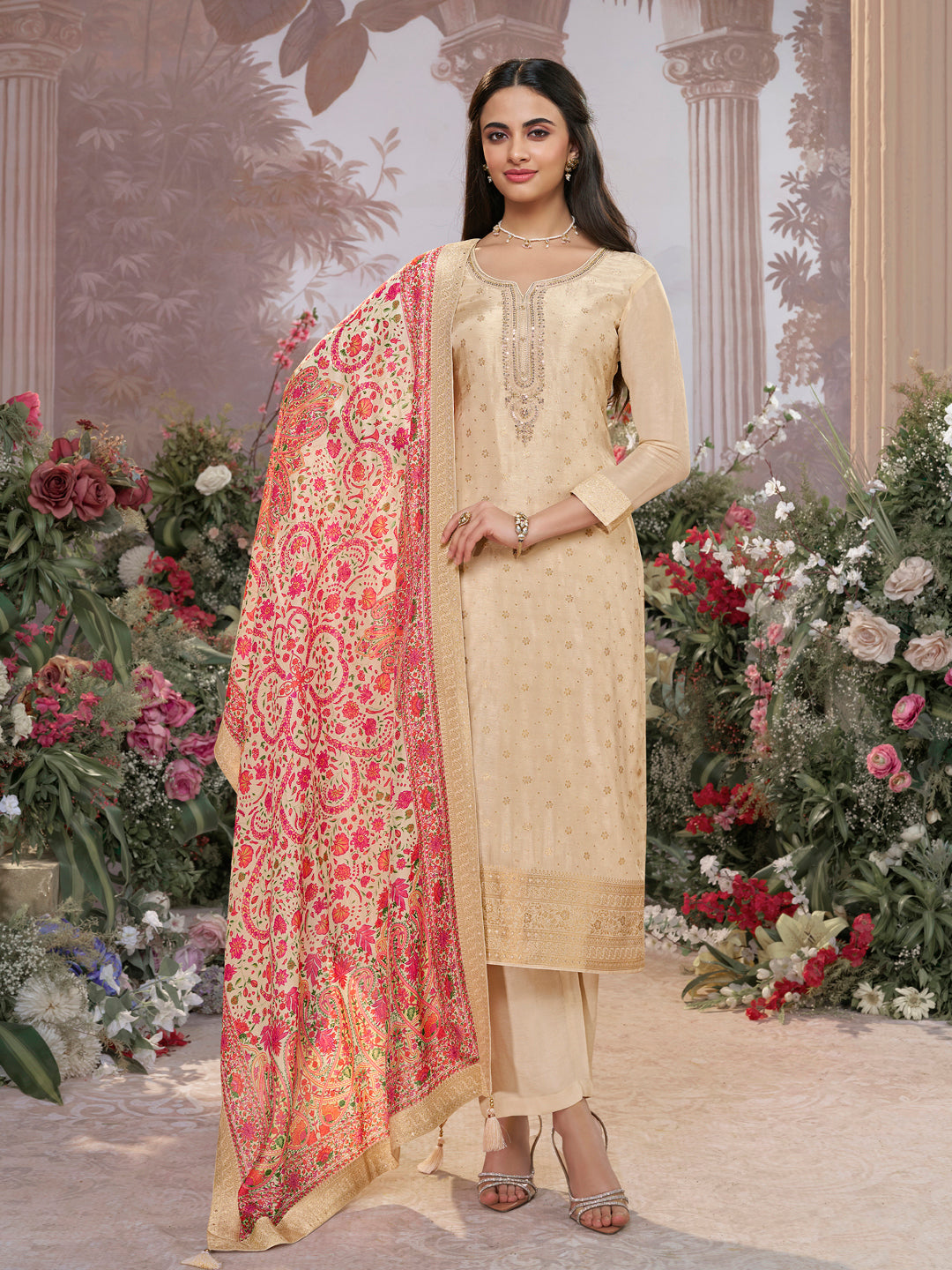 Off-White Dola Silk Kurta Set with Jacquard Detailing and Intricate Embroidery, Paired with a Cherry Silk Dupatta