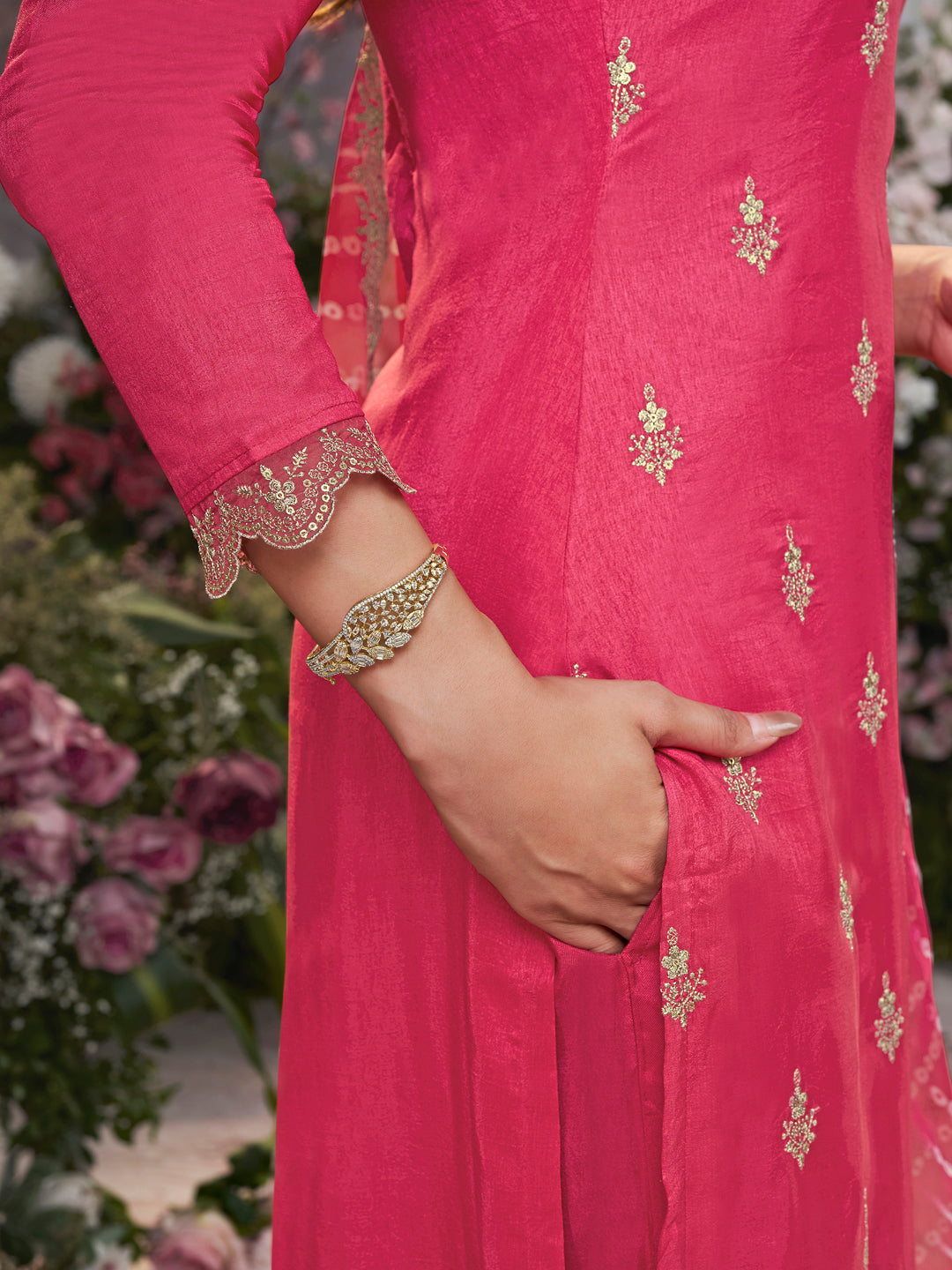 Red Dola Silk Kurta Set with Embroidered Work Paired with Chiffon Dupatta with Digital Print Work