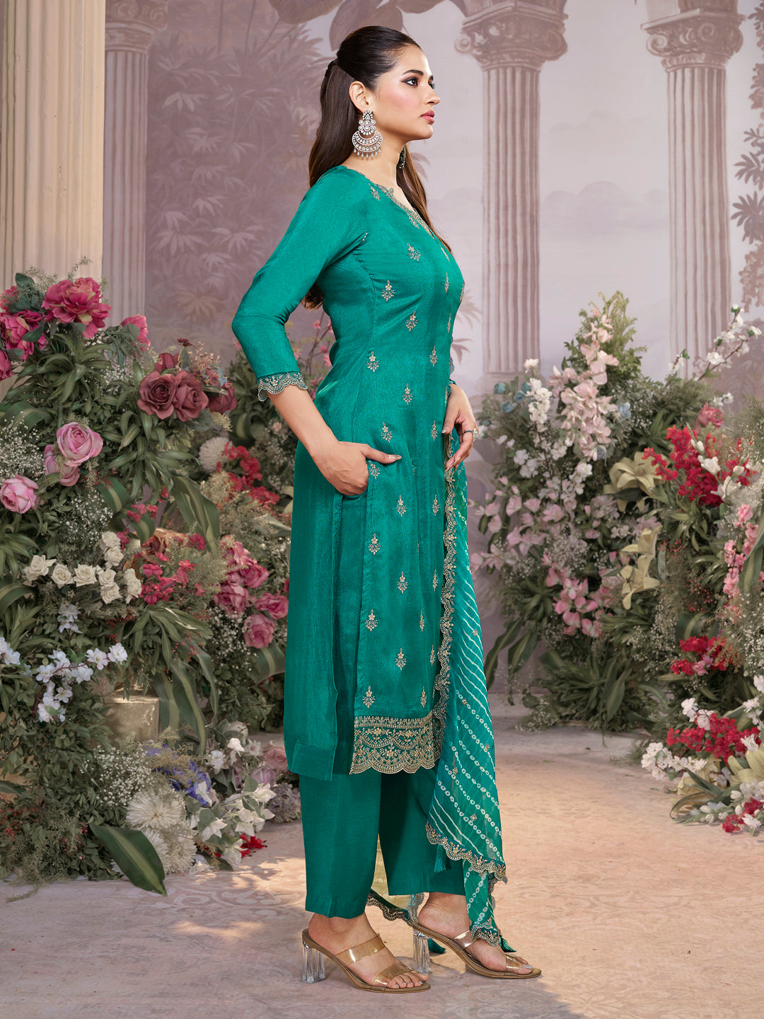 Green Dola Silk Kurta Set with Embroidered Work Paired with Chiffon Dupatta with Digital Print Work