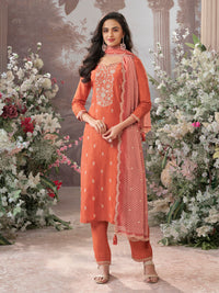 Peach Dola Silk kurta Set With Embroidered Work Paired With Chiffon Digital Printed Duppatta