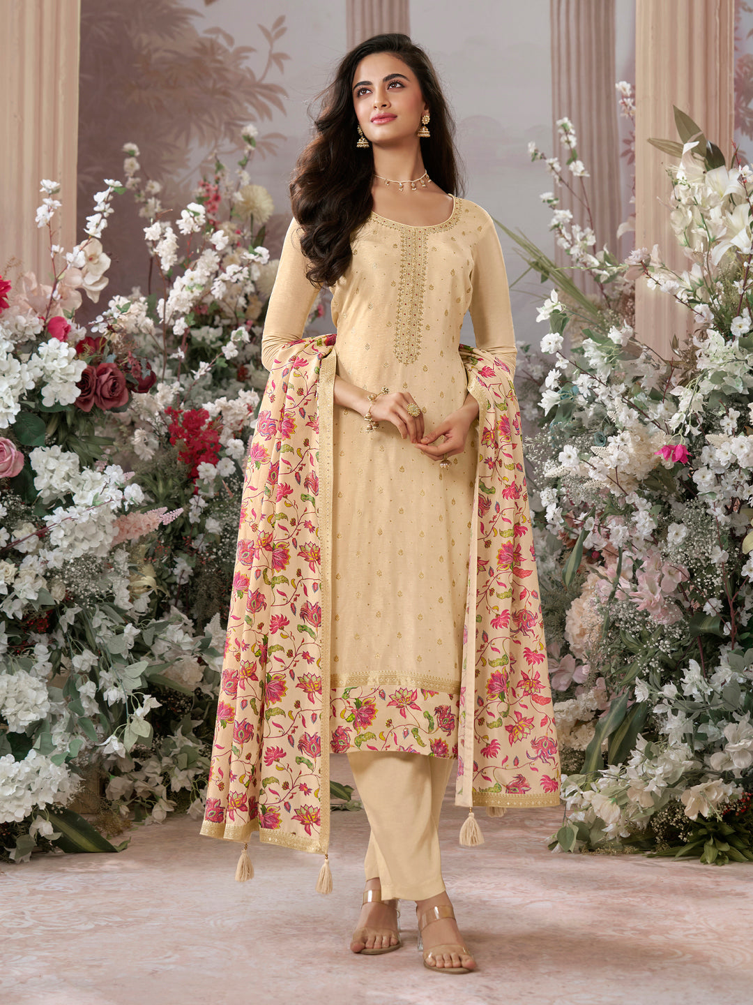 Off White Dola Silk Kurta Set with Jacquard Work, Paired with a Dola Silk Digital Printed Dupatta