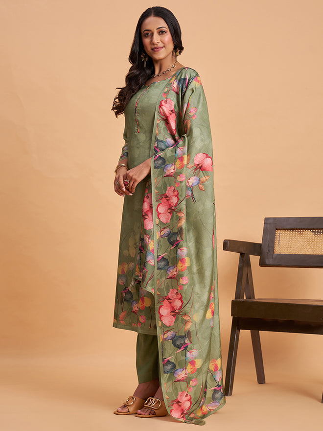 Women's Green Silk Blend Embellished Kurta With Trouser And Dupatta