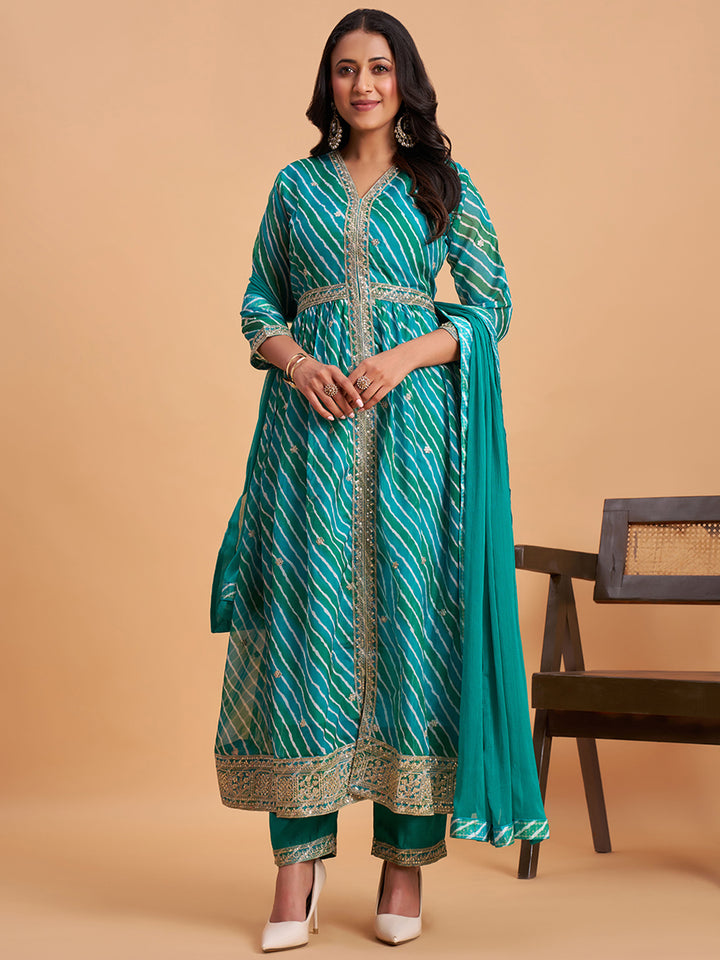 Women's Green Silk Chiffon Embellished Kurta With Pant And Dupatta