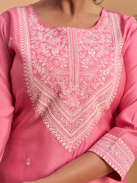 Women’s Elegant Pink Embroidered Straight Kurti