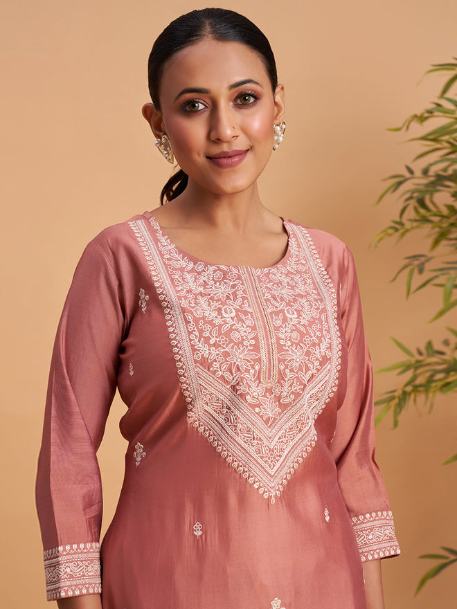 Women’s Elegant Dusty Rose Embroidered Straight Kurti