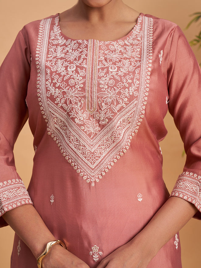 Women’s Elegant Dusty Rose Embroidered Straight Kurti