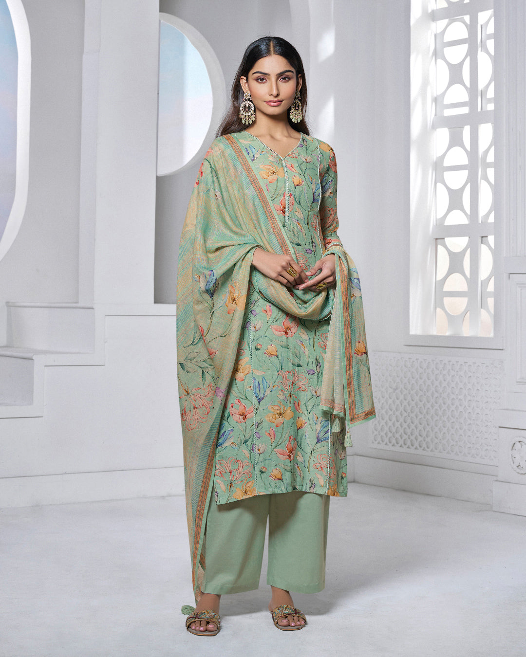GREEN PRINTED WITH LACE WORK STRAIGHT KURTA WITH DYED TROUSERS AND PRINTED DUPATTA