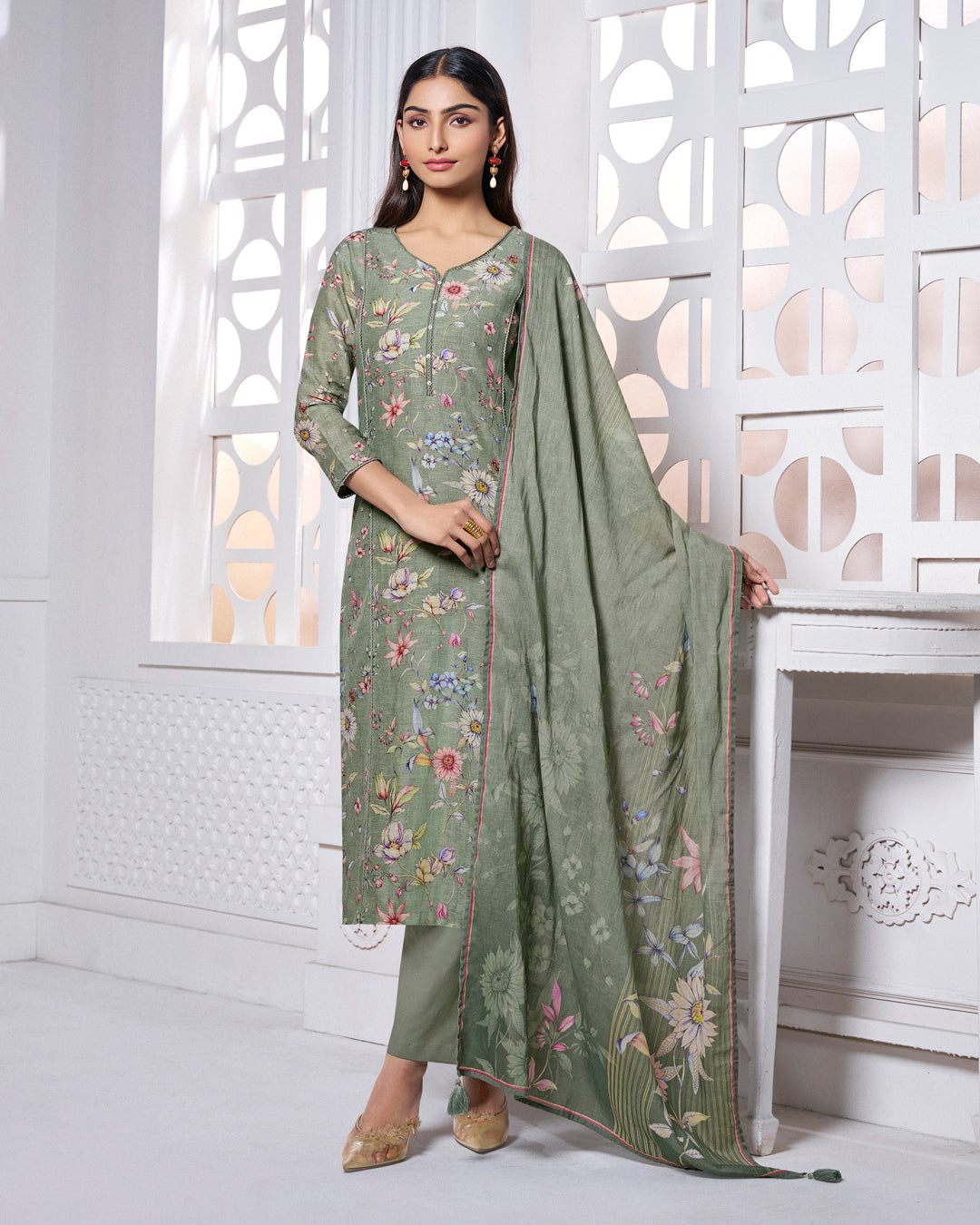 GREY PRINTED WITH LACE WORK STRAIGHT KURTA WITH DYED TROUSERS AND PRINTED DUPATTA