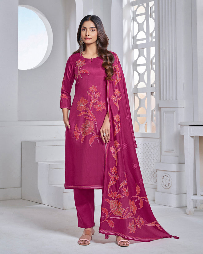 Margenta Printed Straight Kurta With Dyed Trousers And Printed Dupatta