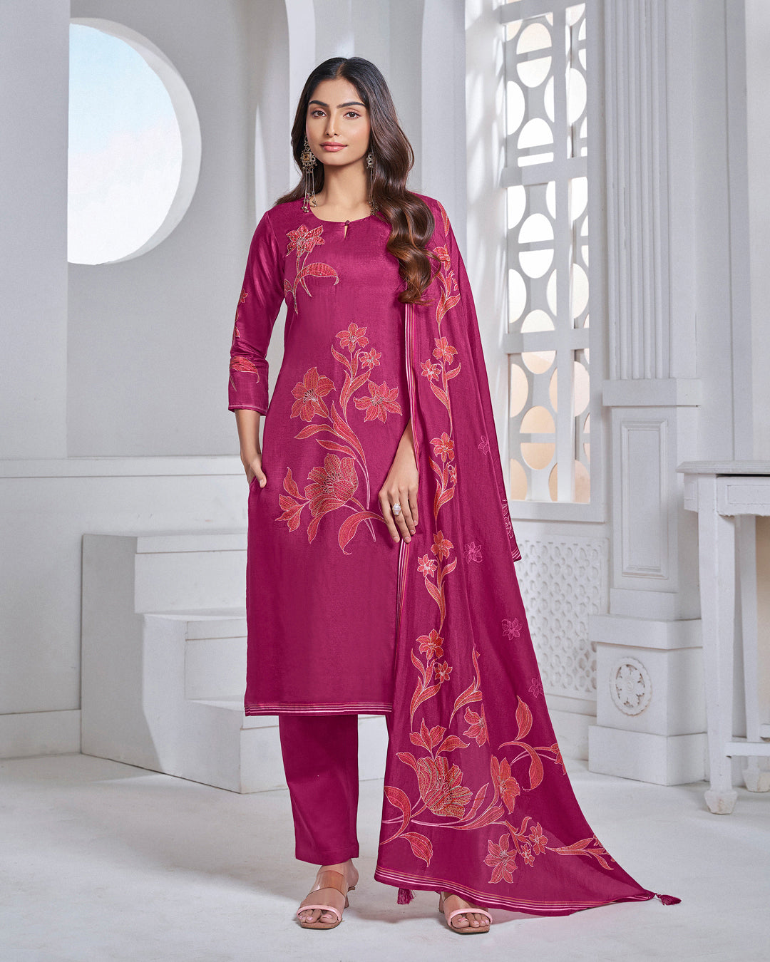 MARGENTA PRINTED STRAIGHT KURTA WITH DYED TROUSERS AND PRINTED DUPATTA