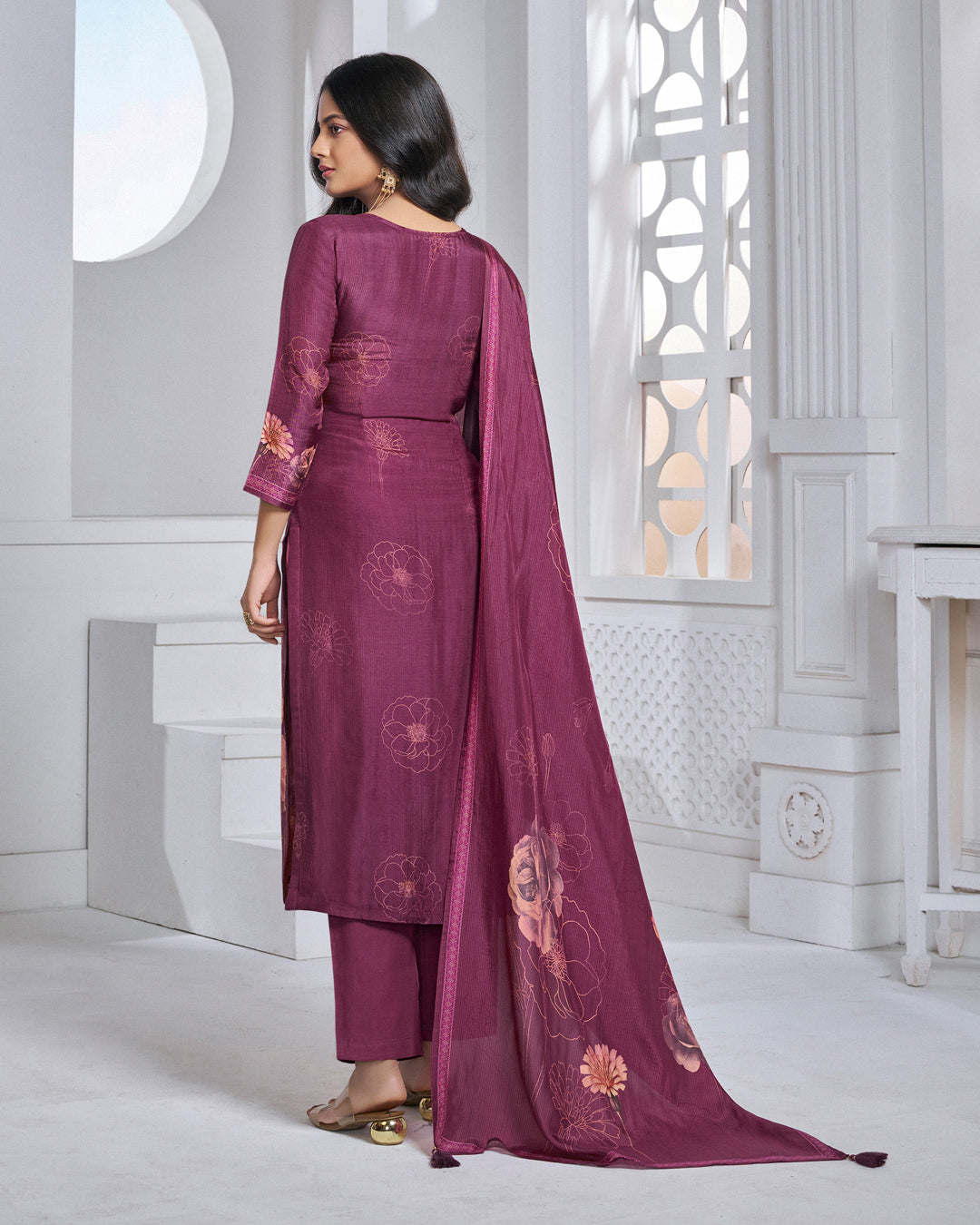 MAROON PRINTED STRAIGHT KURTA WITH DYED TROUSERS AND PRINTED DUPATTA