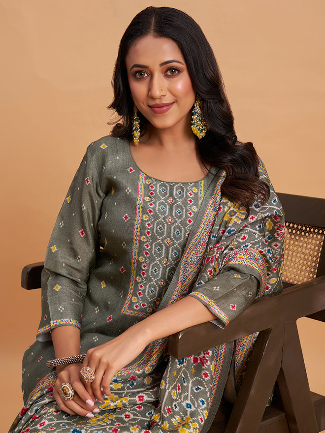 Women's Olive Grey Blend Embellished Kurta With Trouser And Dupatta